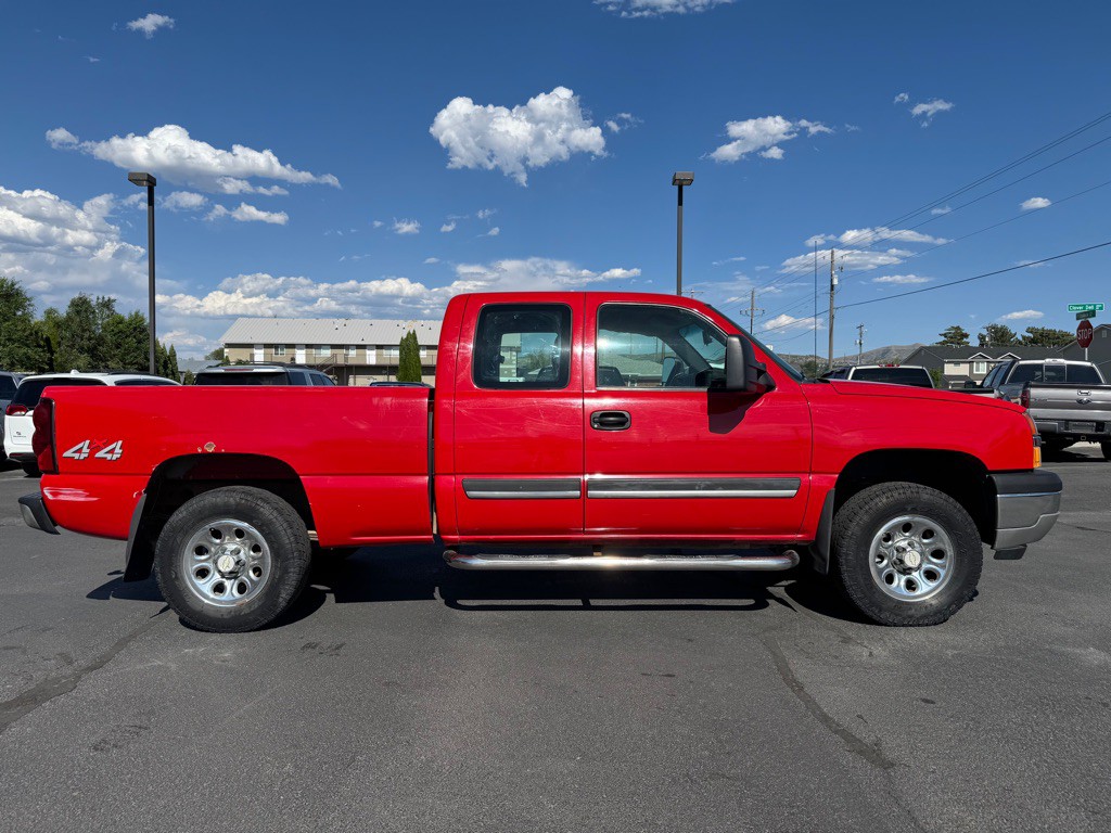 2005 Chevrolet Silverado 1500 Image 3
