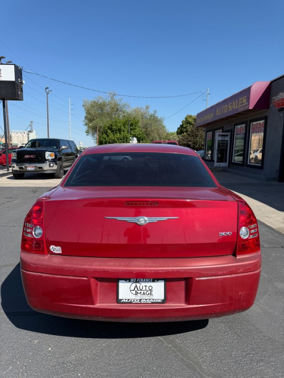 2009 Chrysler 300 Image 8
