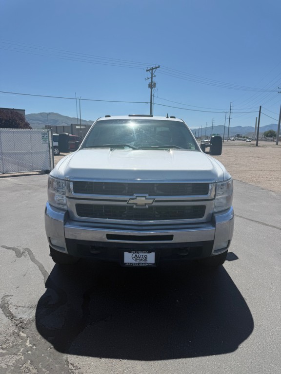 2007 Chevrolet Silverado 1500 Image 2