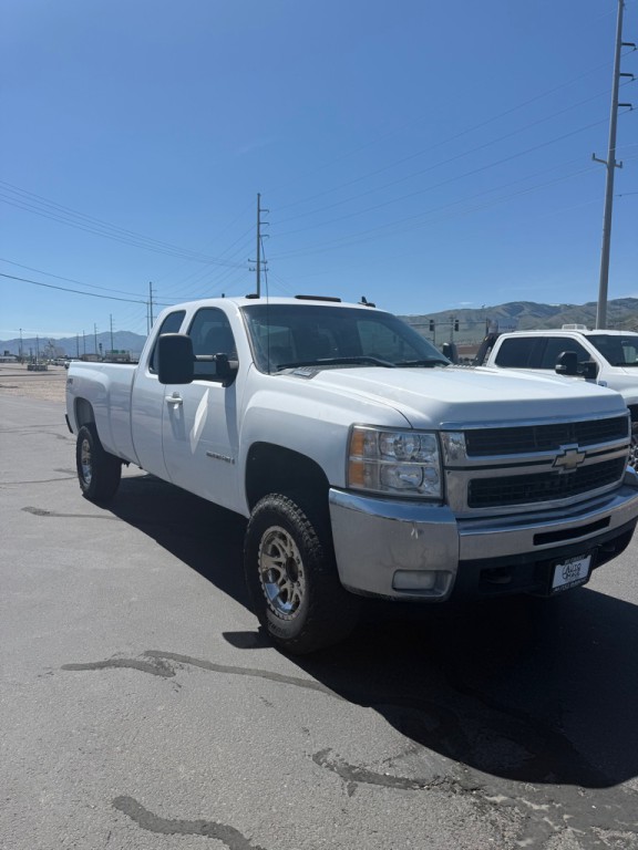 2007 Chevrolet Silverado 1500 Image 3