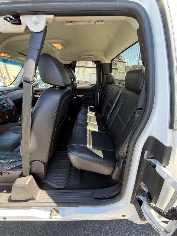 2007 Chevrolet Silverado 1500 Image 11