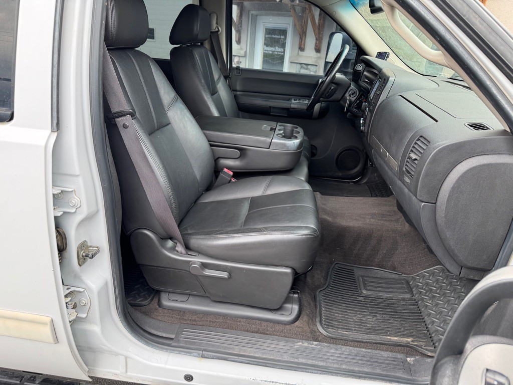 2009 Chevrolet Silverado 1500 Image 12