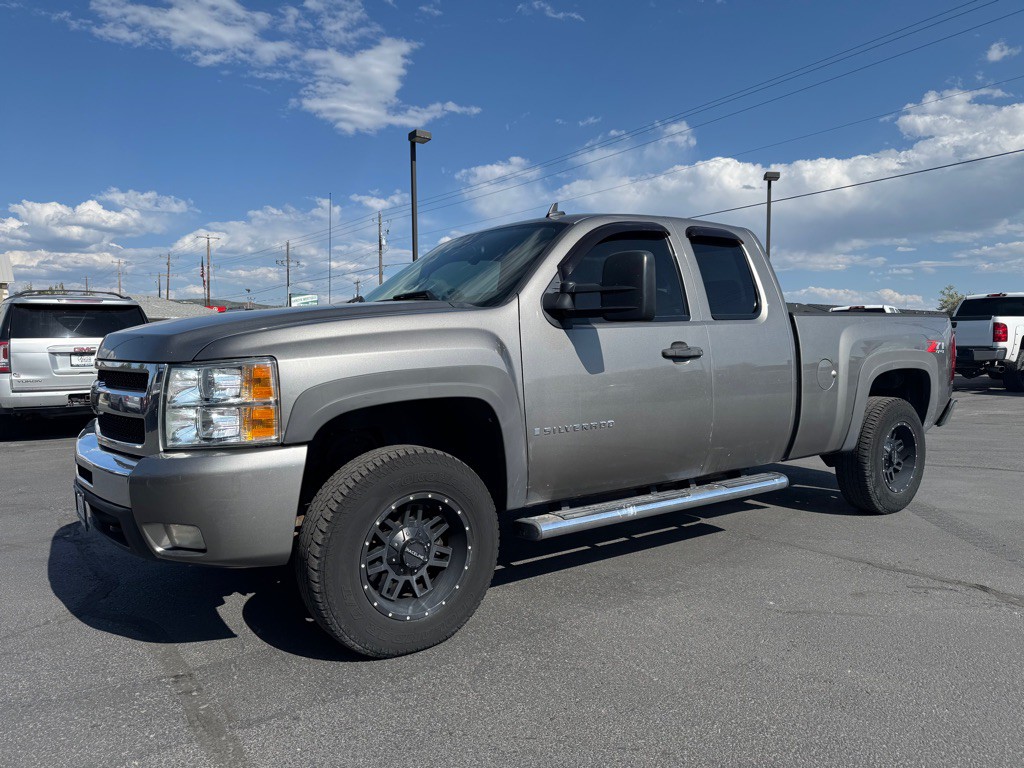 2009 Chevrolet Silverado 1500 Image 1