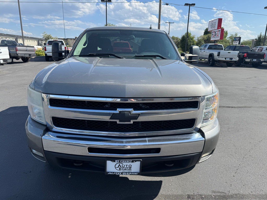 2009 Chevrolet Silverado 1500 Image 2