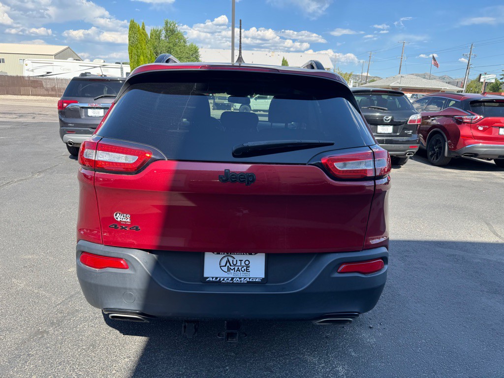 2017 Jeep Cherokee Image 4