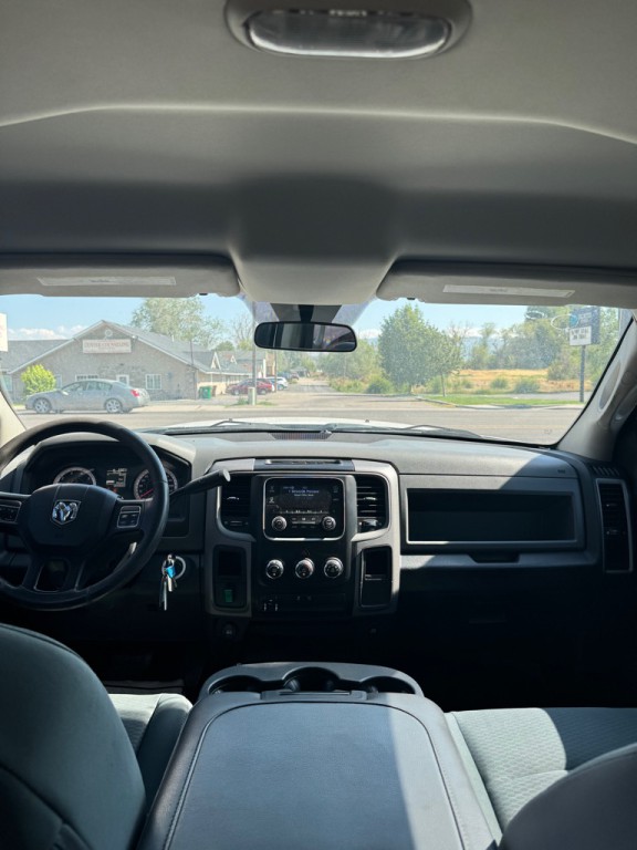 2016 RAM 3500 Image 5