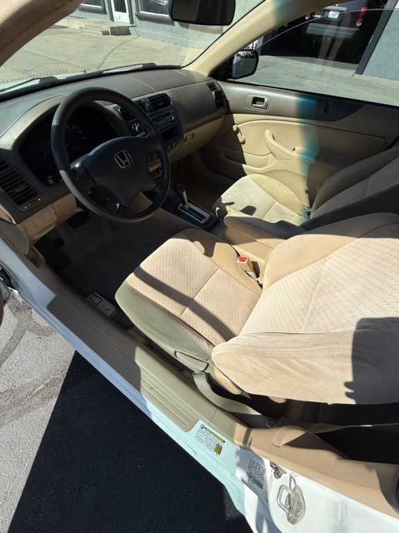 2005 Honda Civic Image 12