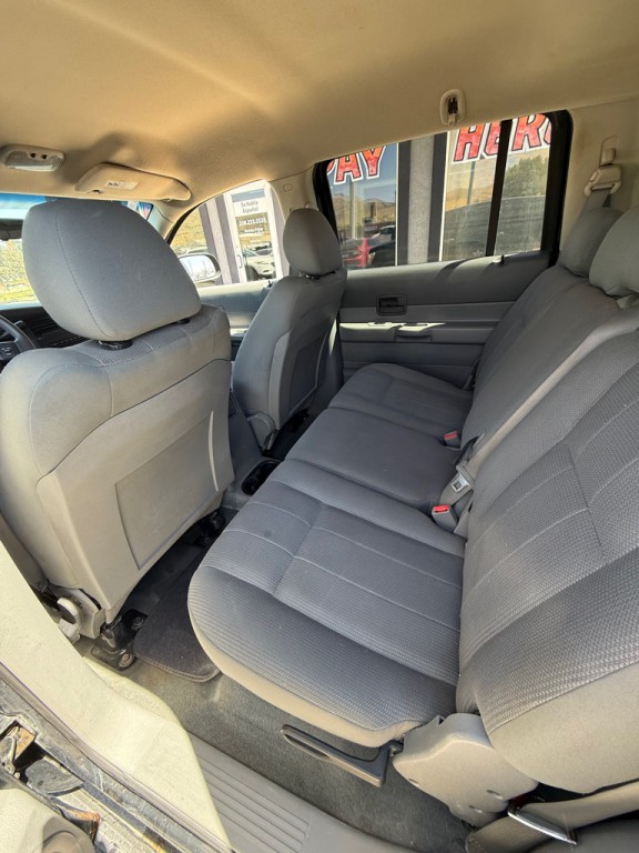 2004 Dodge Durango Image 11
