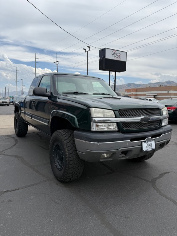 2004 Chevrolet Silverado 1500 Image 1