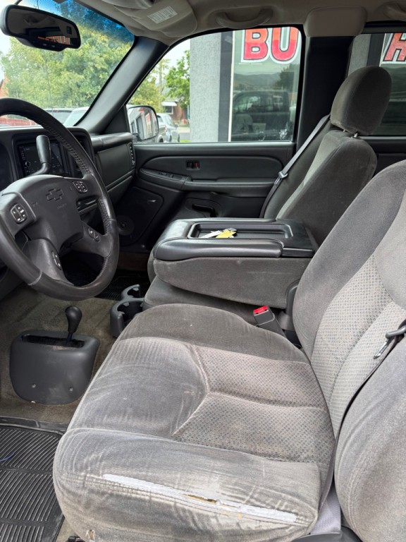2004 Chevrolet Silverado 1500 Image 11