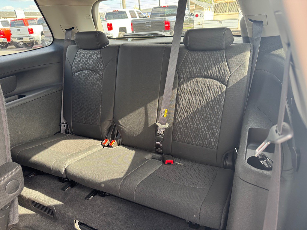 2014 GMC Acadia Image 9