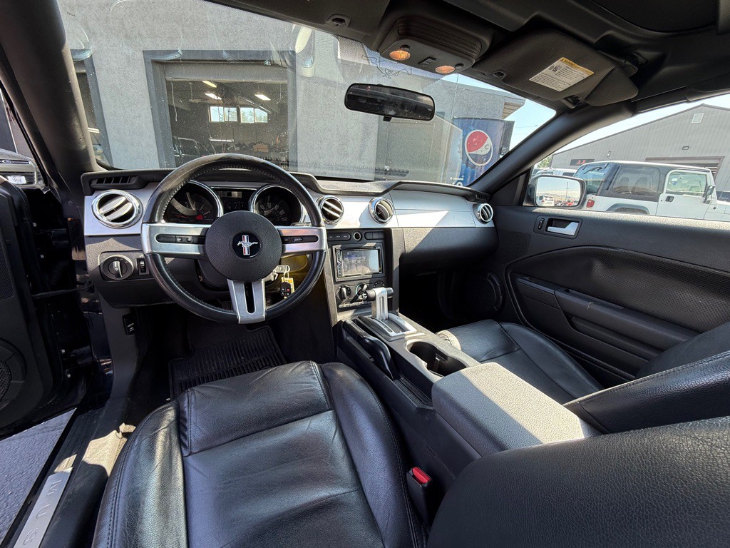 2005 Ford Mustang Image 11