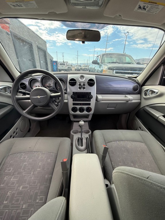 2007 Chrysler PT Cruiser Image 12