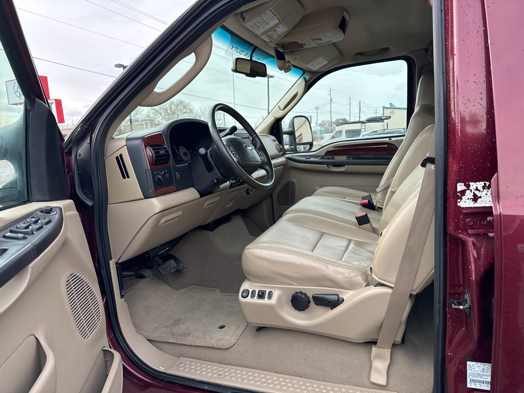 2007 Ford F-350 Image 8