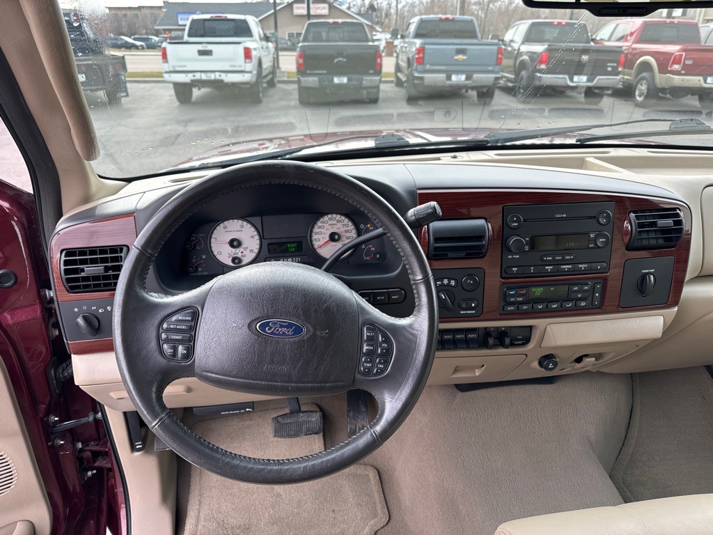 2007 Ford F-350 Image 9