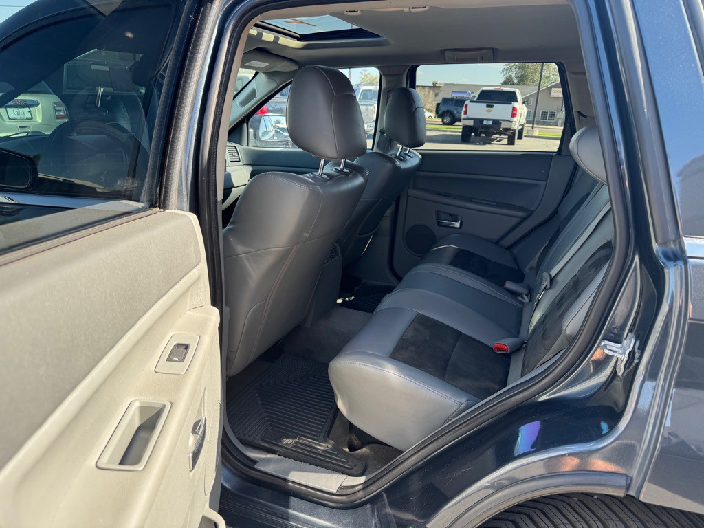 2007 Jeep Grand Cherokee Image 9