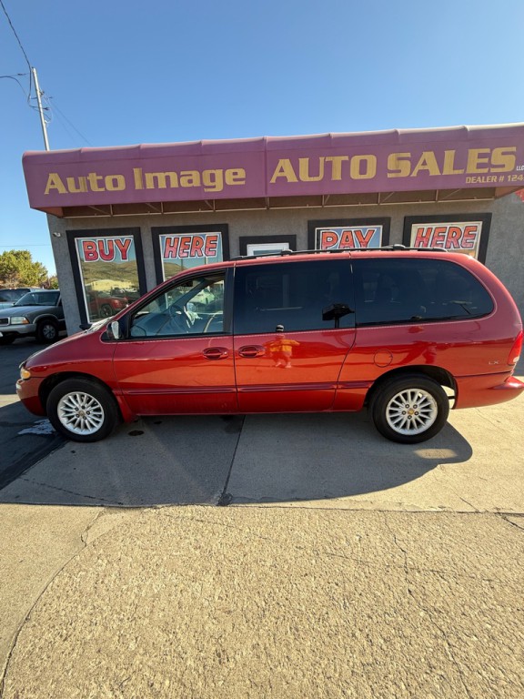 2000 Chrysler Town & Country Image 8
