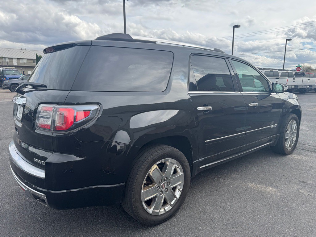2015 GMC Acadia Image 4