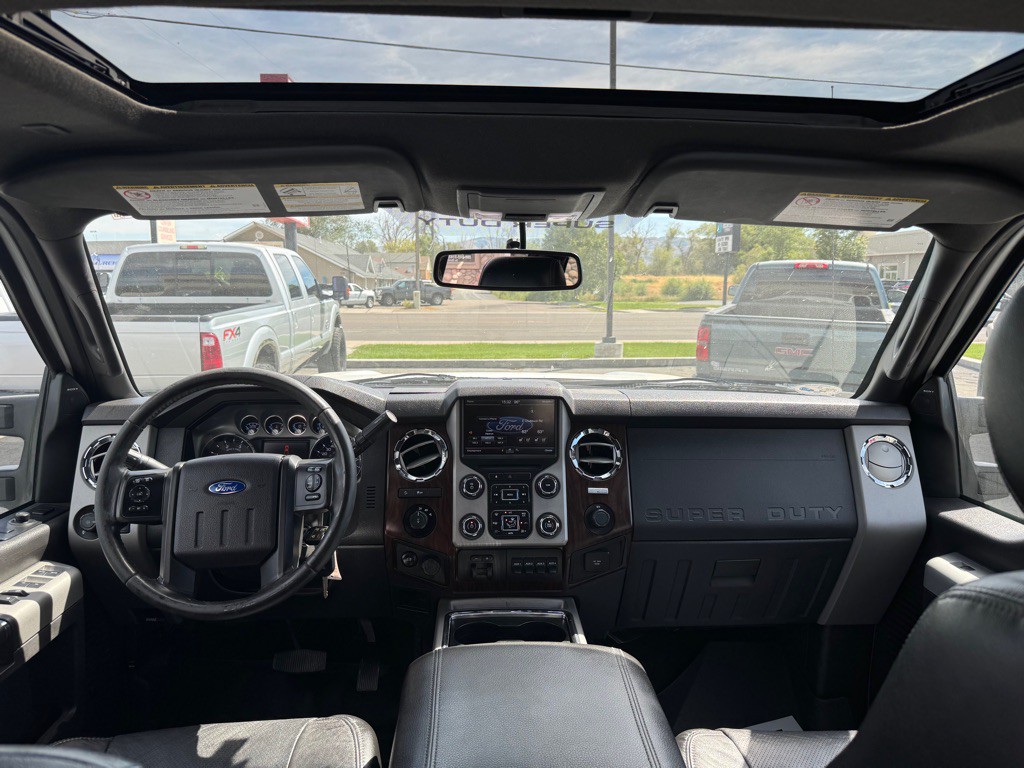 2015 Ford F-250 Image 10