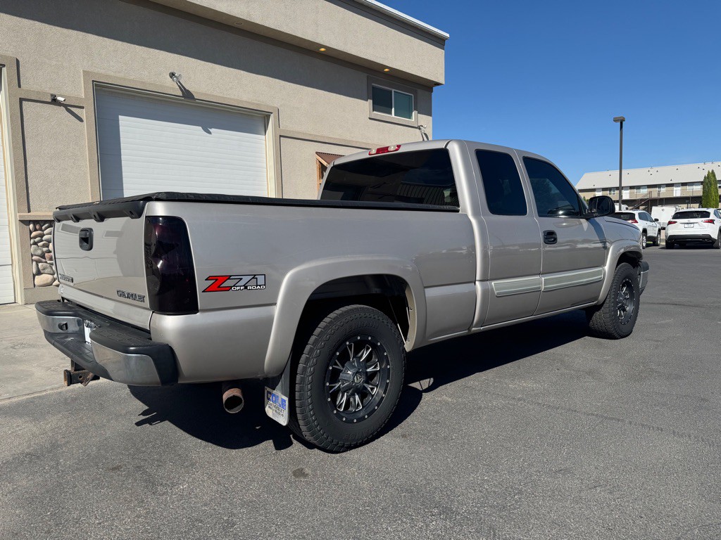 2005 Chevrolet Silverado 1500 Image 4