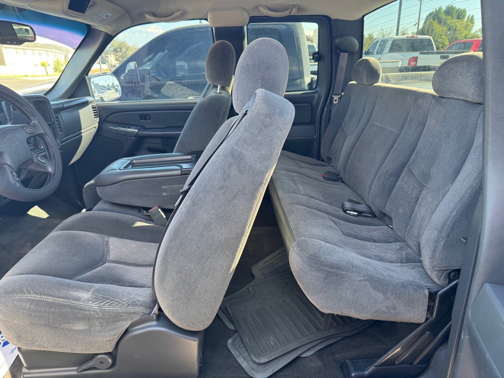 2005 Chevrolet Silverado 1500 Image 8