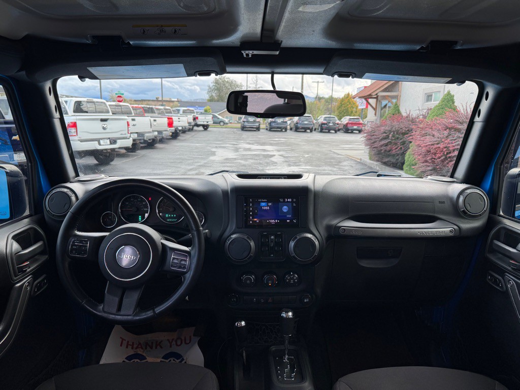 2015 Jeep Wrangler Unlimited Image 9