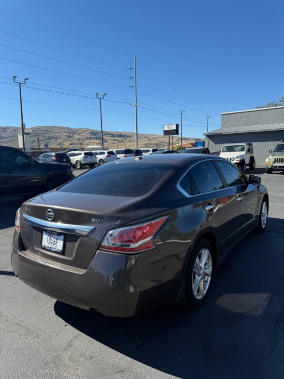 2015 Nissan Altima Image 5