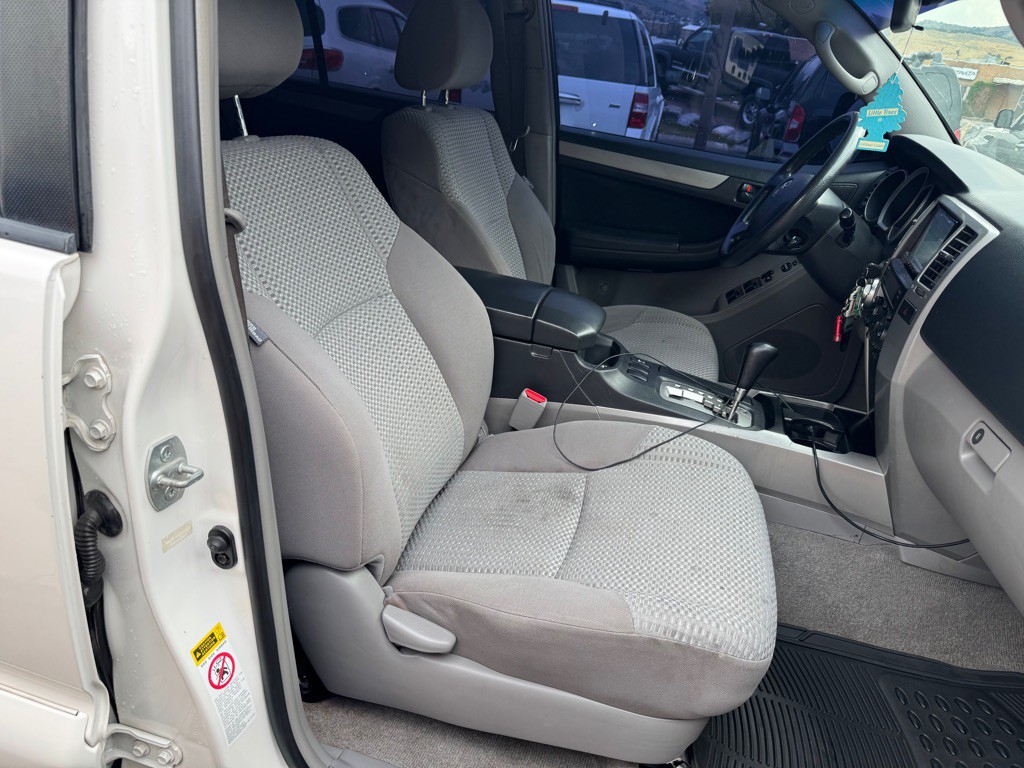 2008 Toyota 4Runner Image 13
