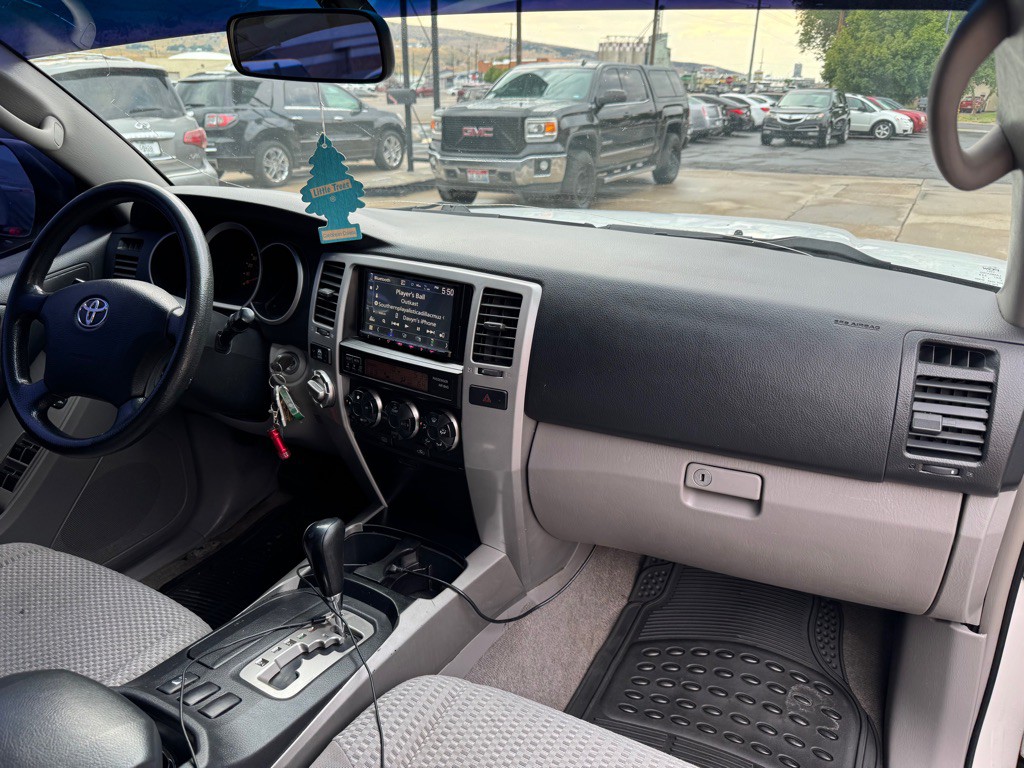 2008 Toyota 4Runner Image 14