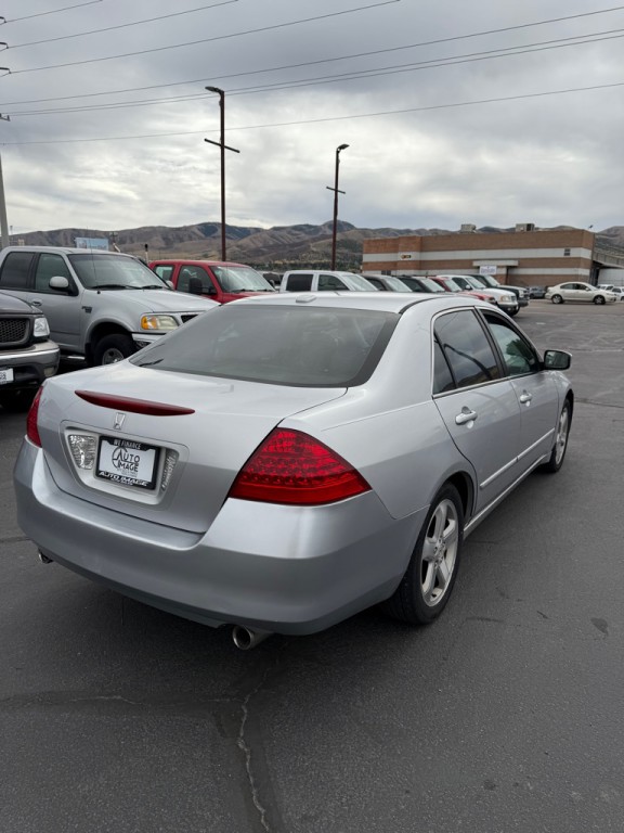 2007 Honda Accord Image 3