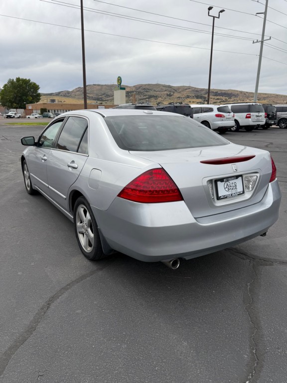 2007 Honda Accord Image 5