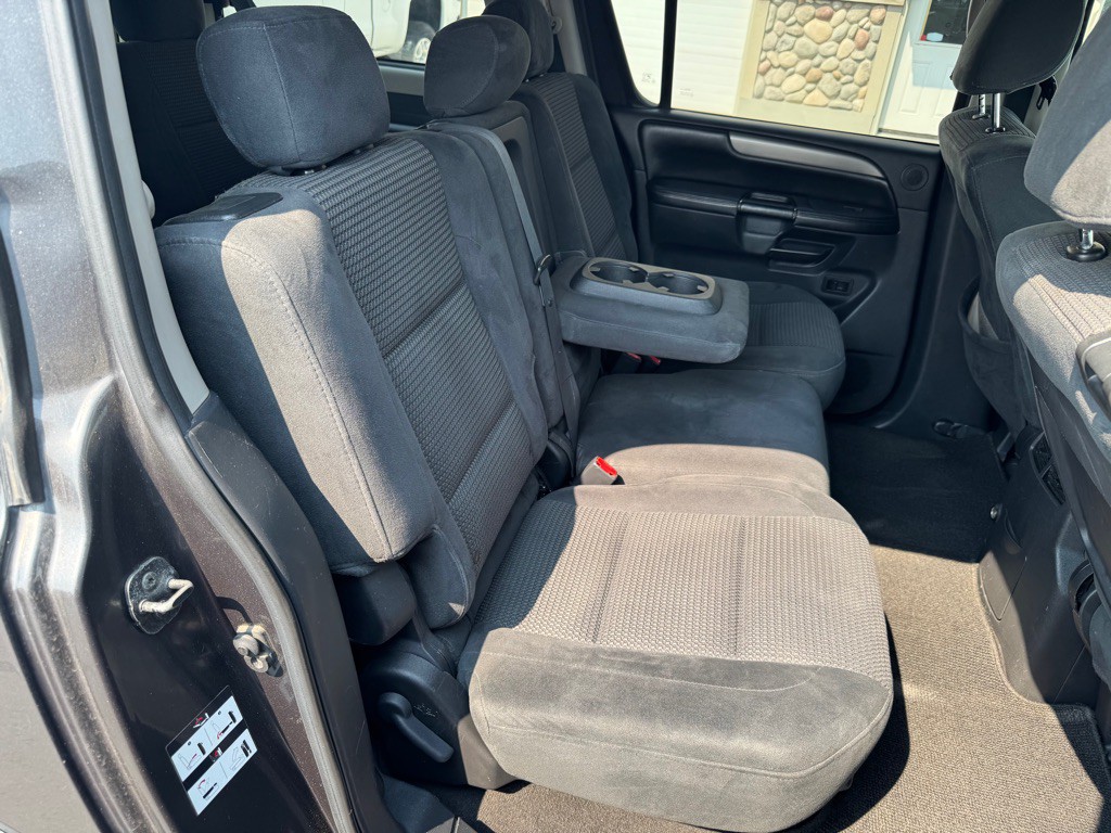 2008 Nissan Armada Image 12