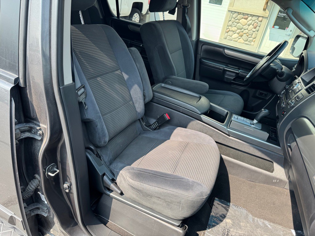 2008 Nissan Armada Image 13