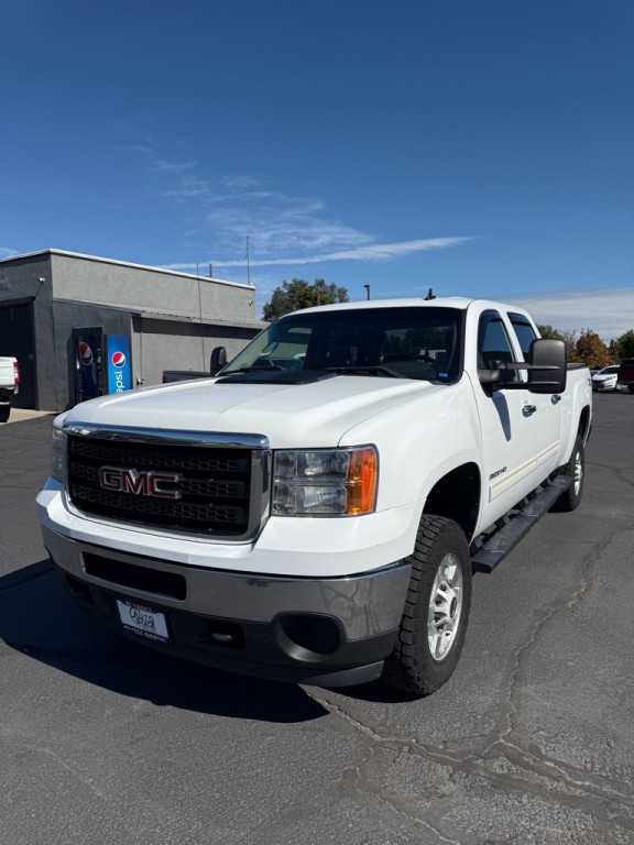 2011 GMC Sierra Image 1