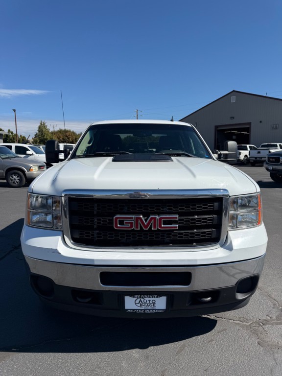 2011 GMC Sierra Image 3