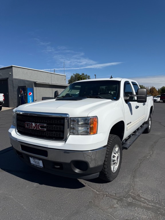 2011 GMC Sierra Image 3