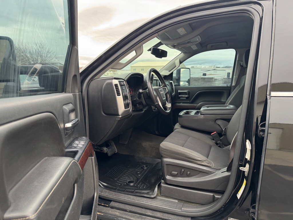 2016 GMC Sierra Image 7