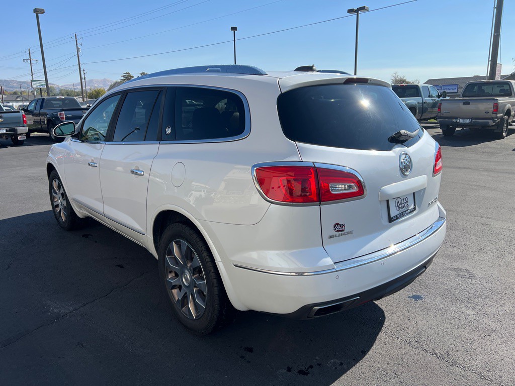 2016 Buick Enclave Image 8