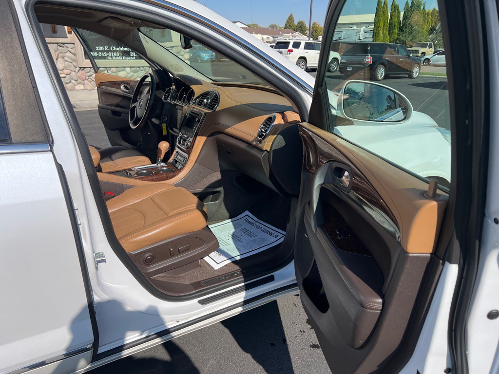 2016 Buick Enclave Image 14
