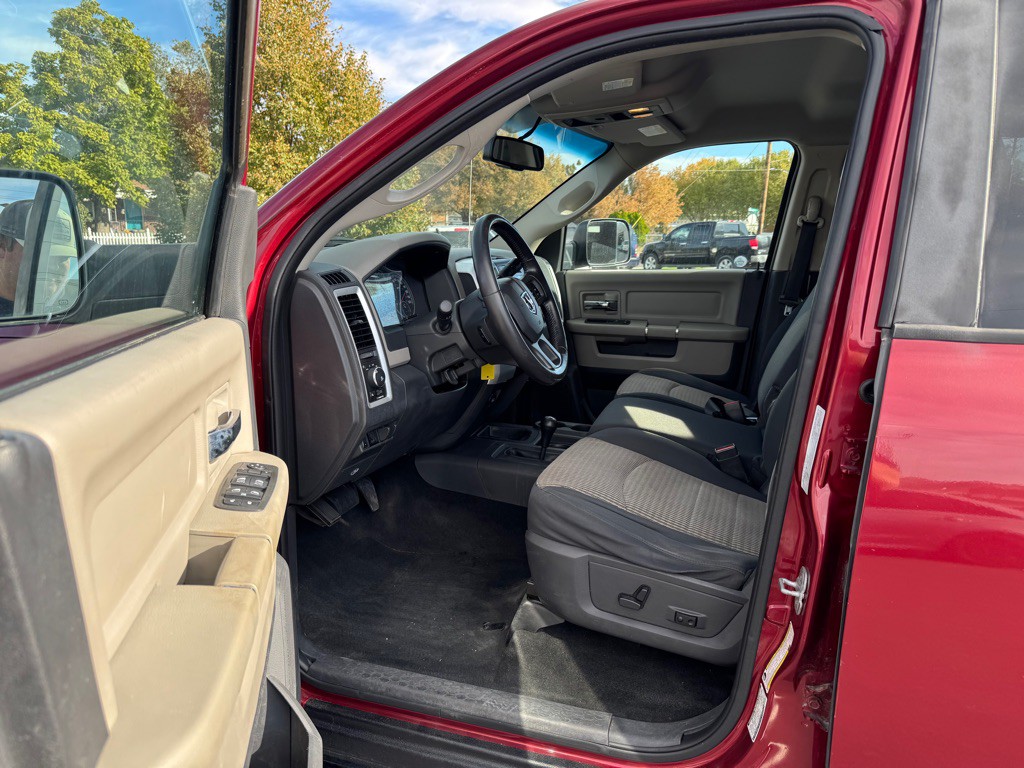 2012 Dodge Ram 2500 Image 7