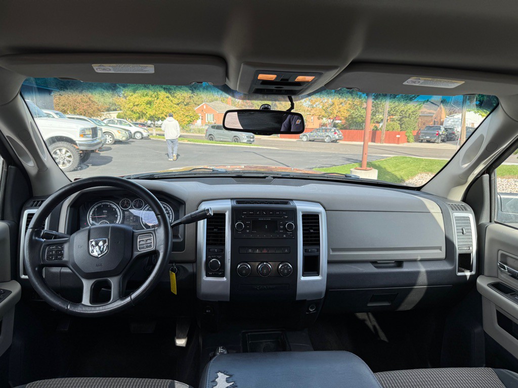 2012 Dodge Ram 2500 Image 9