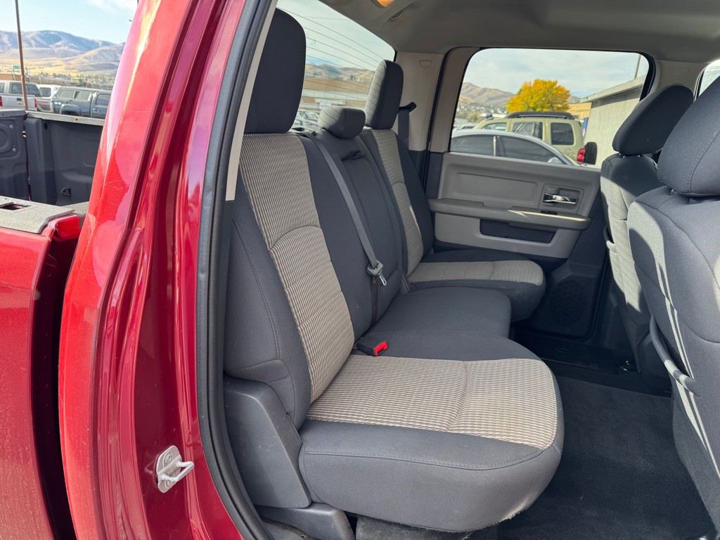 2012 Dodge Ram 2500 Image 10