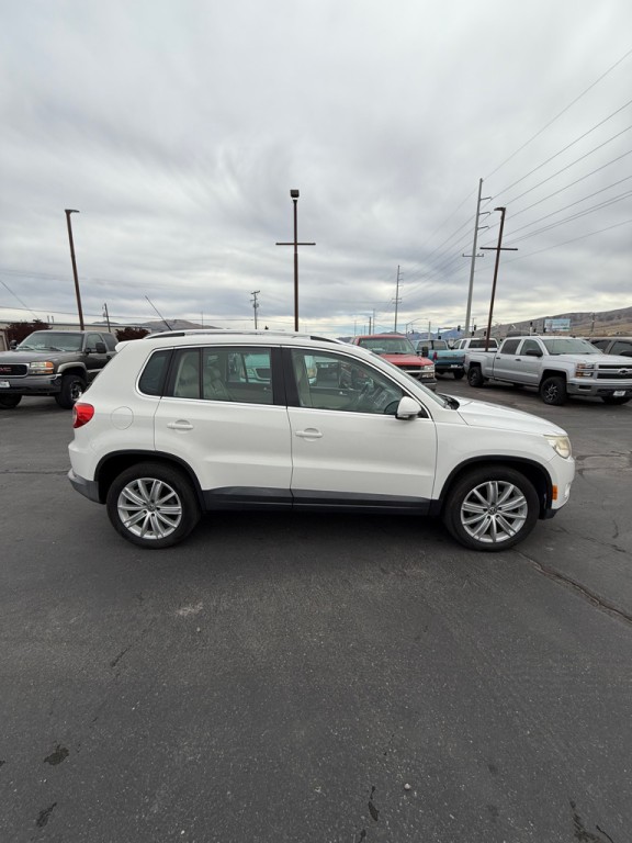 2010 Volkswagen Tiguan Image 16