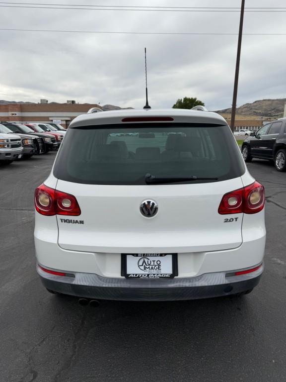 2010 Volkswagen Tiguan Image 21