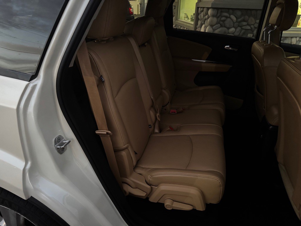 2012 Dodge Journey Image 12