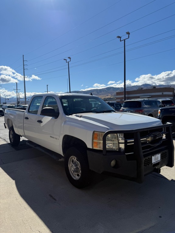 2007 Chevrolet Silverado 1500 Image 2