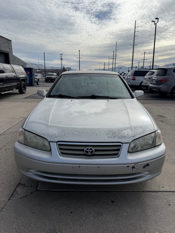 2001 Toyota Camry Image 2
