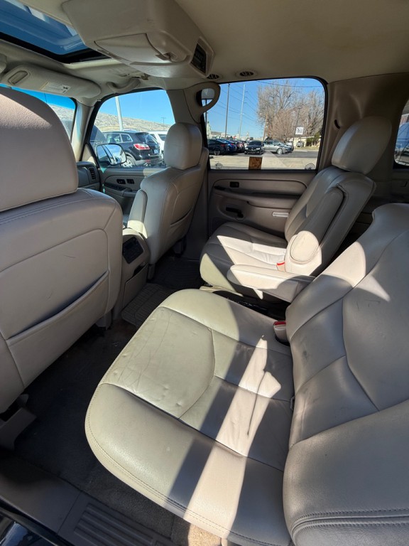 2005 GMC Yukon Image 9