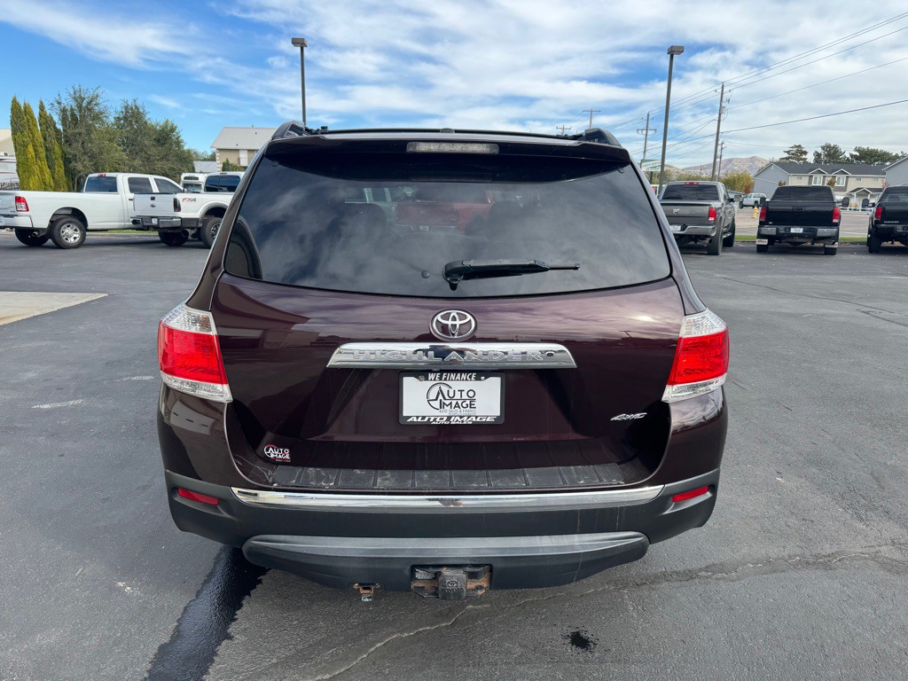 2013 Toyota Highlander Image 5
