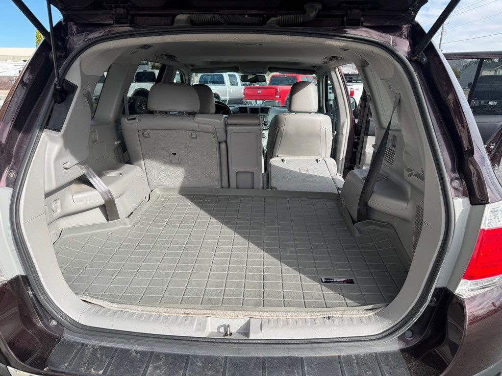 2013 Toyota Highlander Image 11
